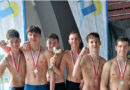 Srebrny medal naszych pływaków  w regionie.